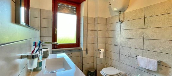 Apartamento de 2 dormitorios en Arce, Italy No. 56051 53