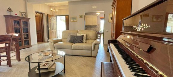 Apartamento de 2 dormitorios en Arce, Italy No. 56051 14