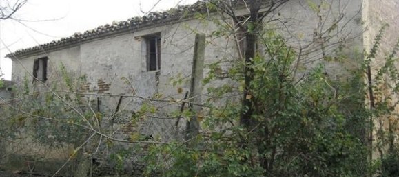 Casa de 3 habitaciónes en San Costanzo, Italy No. 81583 6