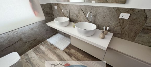 3 bedrooms Apartment in Chioggia, Italy No. 381281 20