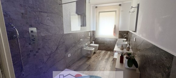3 bedrooms Apartment in Chioggia, Italy No. 381281 18