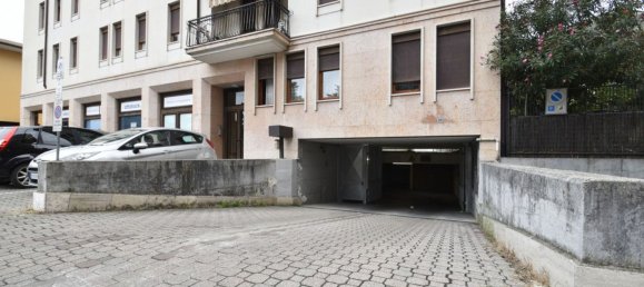 Garage in Bussolengo, Italy 15m², Nr. 379547 2