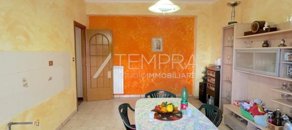 Apartamento de 5 divisões em Adrano, Italy N.º 279487 8