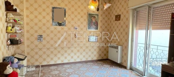 Apartamento de 5 divisões em Adrano, Italy N.º 279487 4