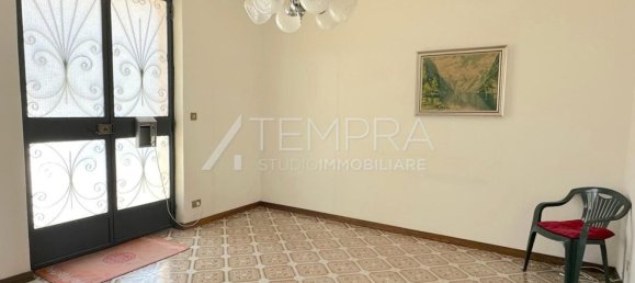 Apartamento de 5 divisões em Adrano, Italy N.º 279487 3