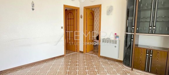Apartamento de 5 divisões em Adrano, Italy N.º 279487 2