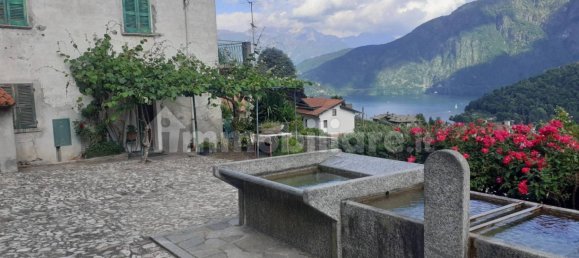 2 bedrooms House in Tremezzina, Italy No. 380923 2