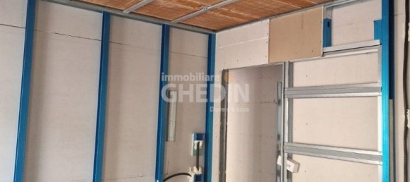 5 rooms Apartment in Pieve di Cadore, Italy No. 119401 3