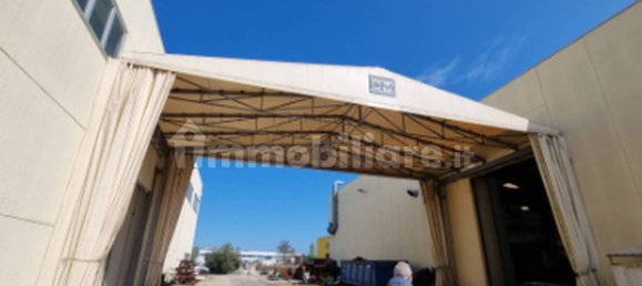 5-Zimmer Lagerhaus in Osimo, Italy, Nr. 375042 6