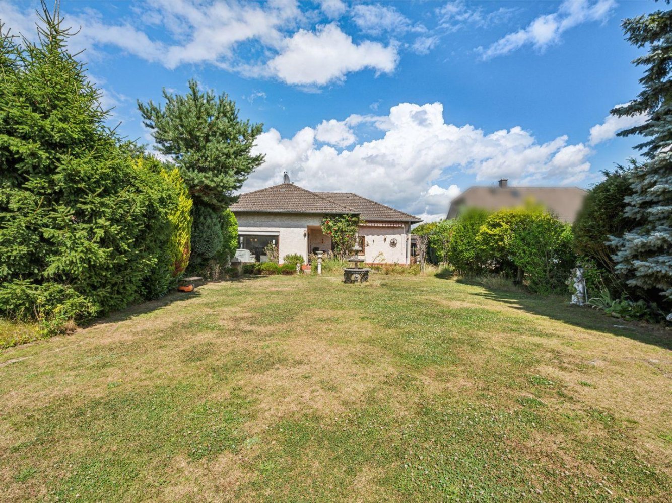 3 rooms Bungalow in Dormagen, Germany No. 258511