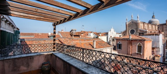 3 bedrooms Penthouse in Venice, Italy No. 159453 3