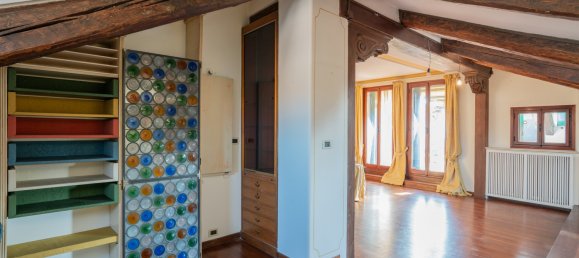 3 bedrooms Penthouse in Venice, Italy No. 159453 8