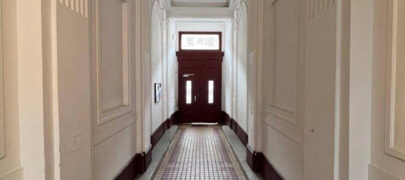 2 rooms Apartment in Hernals, Austria No. 203130 4