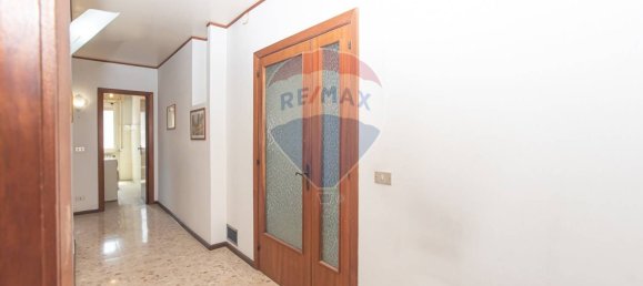 Квартира с 4 комнатами в Пескара, Италия № 303494 16