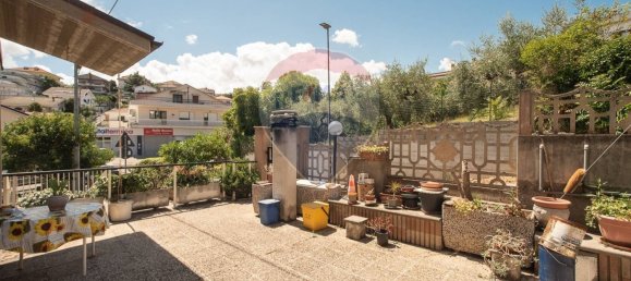 Квартира с 4 комнатами в Пескара, Италия № 303494 27