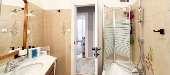 6-salle Appartement à Falconara Marittima, Italy No. 228505 22