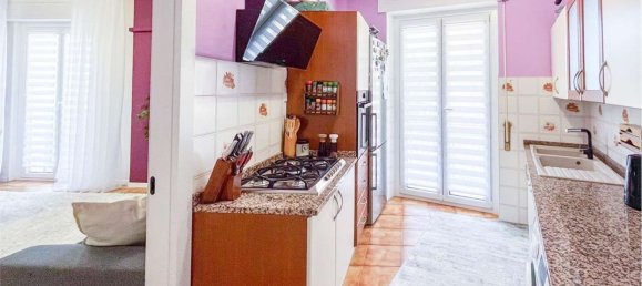 6-salle Appartement à Falconara Marittima, Italy No. 228505 9