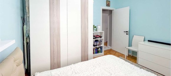 6-salle Appartement à Falconara Marittima, Italy No. 228505 26