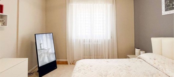 6-salle Appartement à Falconara Marittima, Italy No. 228505 19