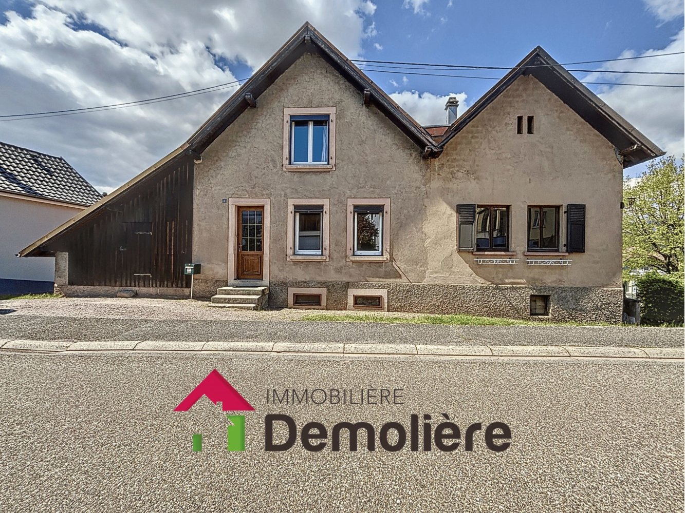 Moradia em banda T5 em Russ, France N.º 72900