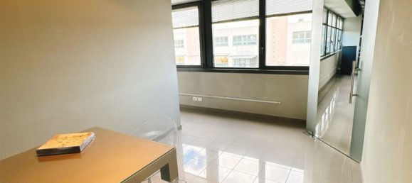 75m² Office in Senigallia, Italy No. 254462 7