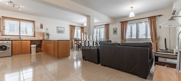 3 bedrooms House in Paralimni, Cyprus No. 24046 7