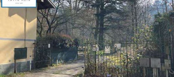 9غرفة شقة في Carate Brianza, Italy رقم 4141 2