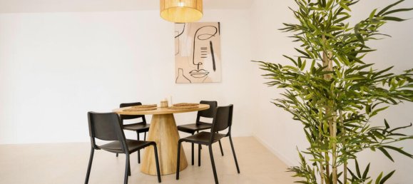 Apartamento de 2 dormitorios en Marbella, Spain No. 49501 5