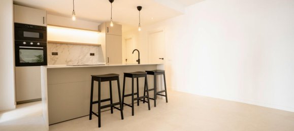 Apartamento de 2 dormitorios en Marbella, Spain No. 49501 8