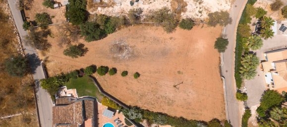 1053m² Land in Loule, Portugal No. 138118 6