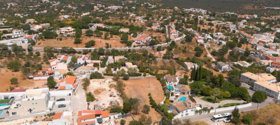 1053m² Land in Loule, Portugal No. 138118 8