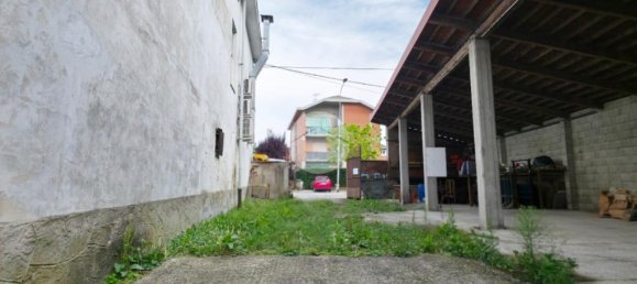 1-salle Entrepôt à San Raffaele Cimena, Italy No. 271802 5