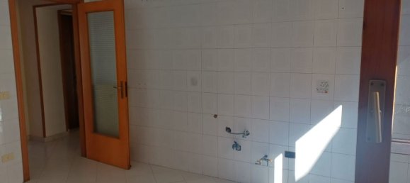 Дом с 4 спальнями в Роккапьемонте, Италия № 379058 4