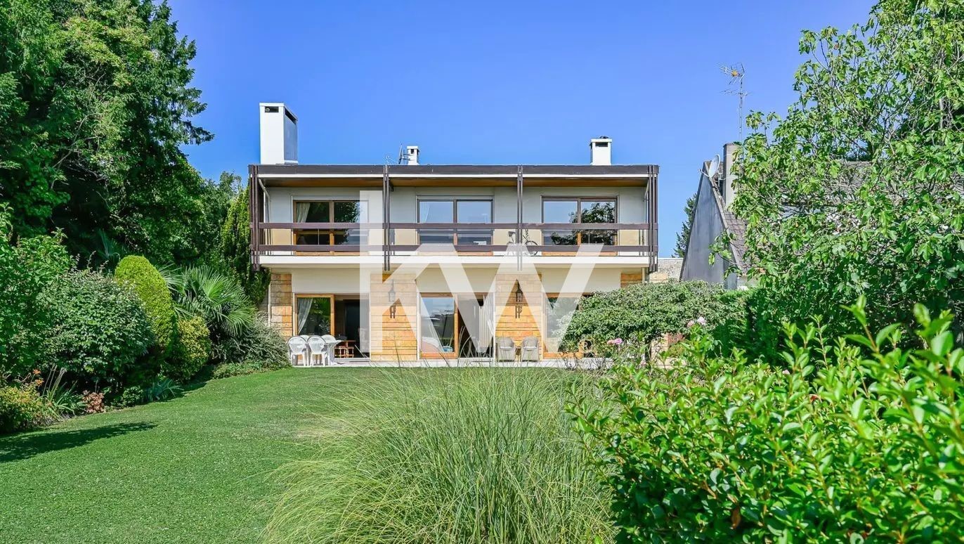 4 Schlafzimmer Haus in Enghien-les-Bains, France, Nr. 292022