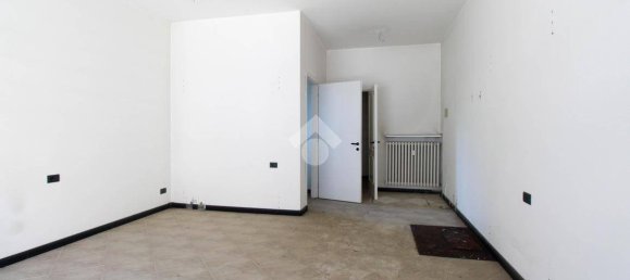 Офис с 2 комнатами в Понте Сан Пьетро, Италия № 231333 4