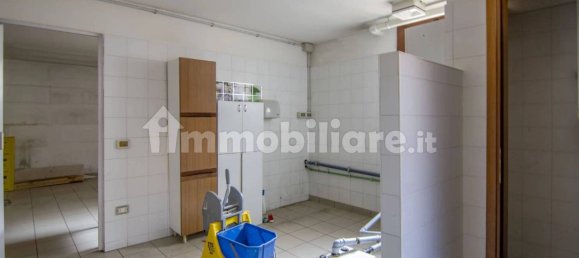 270m² Commercial property in Legnaro, Italy No. 281926 42