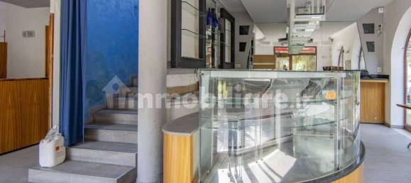 270m² Commercial property in Legnaro, Italy No. 281926 25