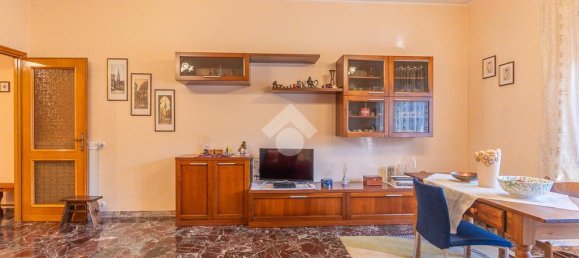 Apartamento de 2 dormitorios en Rome, Italy No. 75530 31