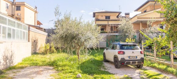 Apartamento de 2 dormitorios en Rome, Italy No. 75530 3