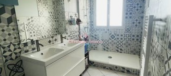 Casa T3 em Stains, France N.º 359282 5