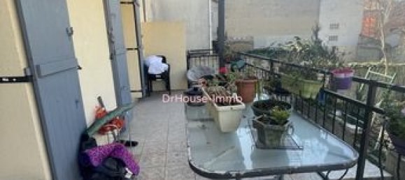 Casa T3 em Stains, France N.º 359282 7