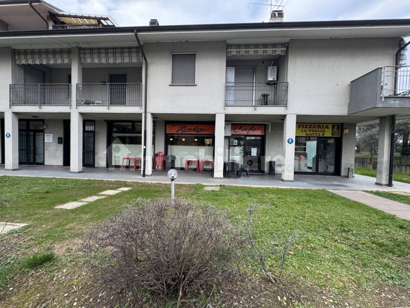 1-Zimmer Gewerbliche Immobilie in Basiano, Italy, Nr. 351380