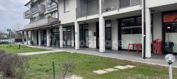 1-Zimmer Gewerbliche Immobilie in Basiano, Italy, Nr. 351380 3