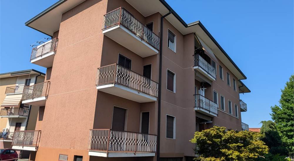 2 Schlafzimmer Wohnung in Pozzo d'Adda, Italy, Nr. 355568