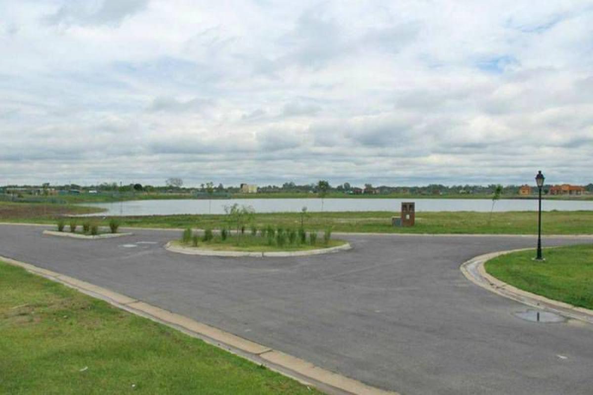 Grundstück in Tigre, Argentina, Nr. 32279