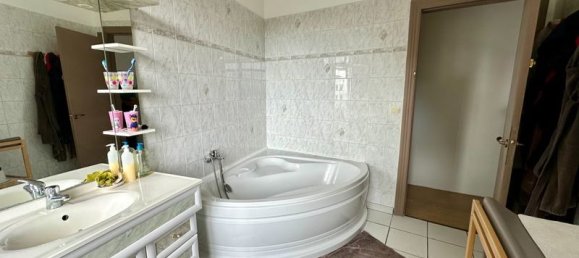 Casa de 5 dormitorios en Somain, France No. 66963 7