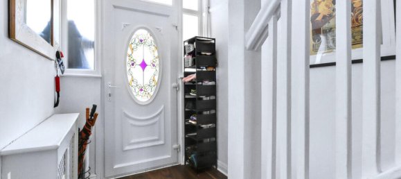 4 bedrooms House in Croydon, United Kingdom No. 4864 4