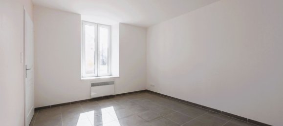 2 bedrooms House in Dizy-le-Gros, France No. 261764 3