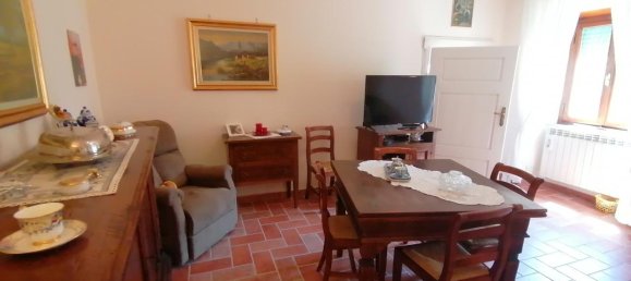 3 rooms Apartment in Semproniano, Italy No. 155240 8
