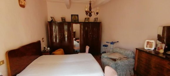 3 rooms Apartment in Semproniano, Italy No. 155240 10